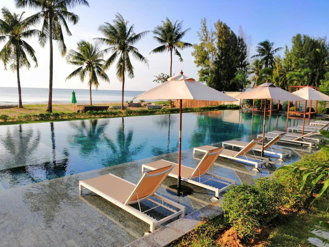 Tungtong Beach Villas Thap Sakae エクステリア 写真