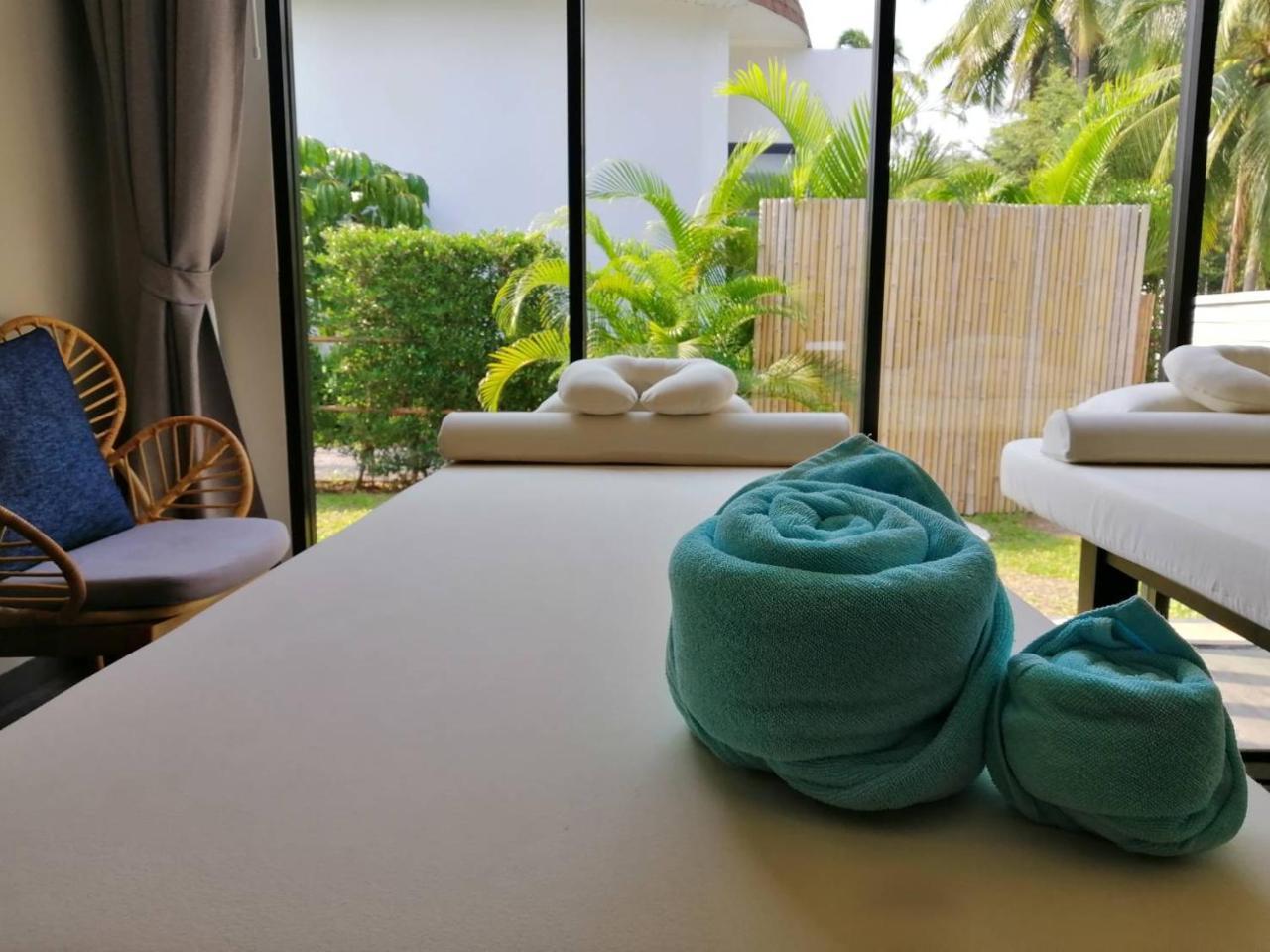 Tungtong Beach Villas Thap Sakae エクステリア 写真