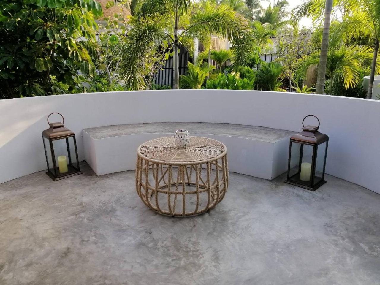 Tungtong Beach Villas Thap Sakae エクステリア 写真