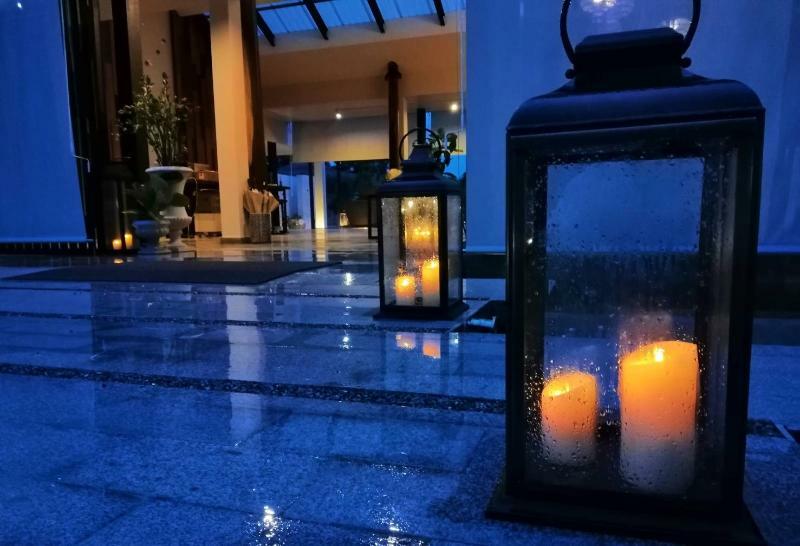 Tungtong Beach Villas Thap Sakae エクステリア 写真